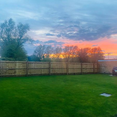 Blossom Lodge - Detached Bungalow Near Kings Lynn Narborough  Buitenkant foto